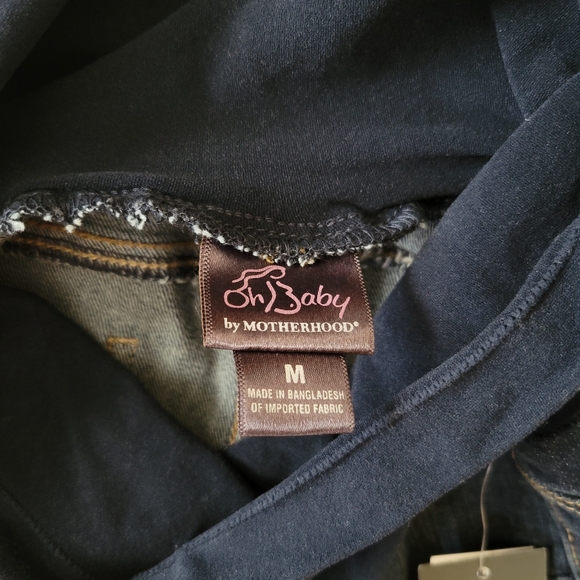 NWT Maternity Medium Oh Baby by Motherhood Secret Fit Belly Bermuda Jean Shorts - Picture 8 of 11